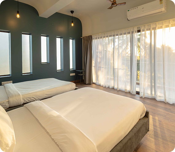 luxury villa rooms quad club